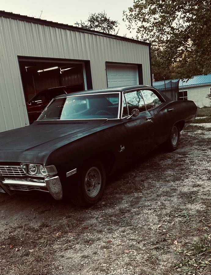 Chevy-impala-1968-black-3