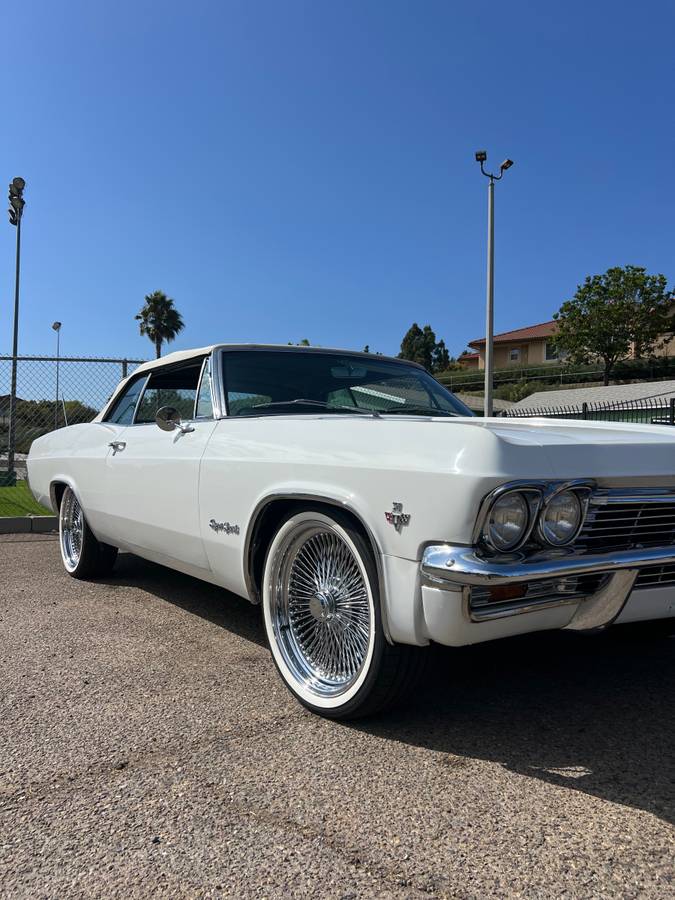 Chevy-impala-convertible-1965-white-1