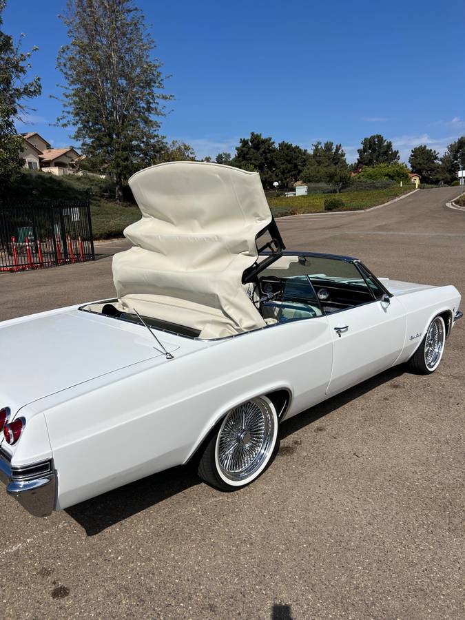 Chevy-impala-convertible-1965-white-19