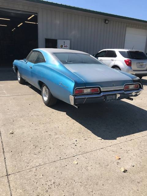 Chevy-impala-fast-back-1967-blue-7