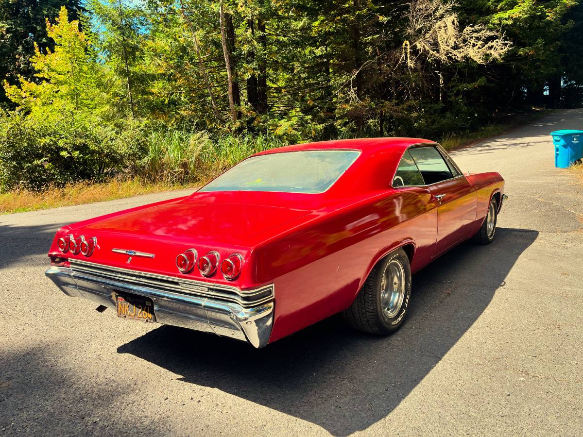 Chevy-impala-ss-1965-2
