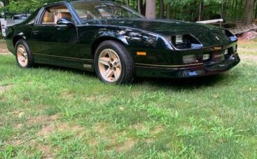 Chevy-iroc-z28-camaro-1986-black-2