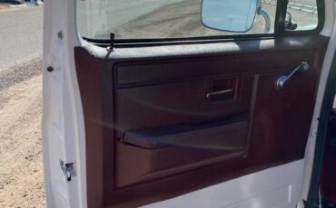 Chevy-k-10-pickup-1973-white-6