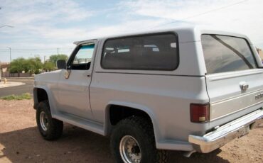 Chevy-k-5-1983-grey-7