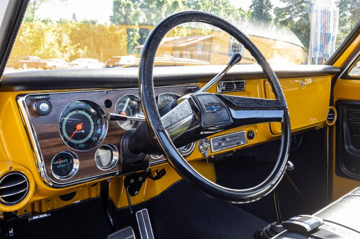 Chevy-k10-1971-4