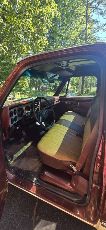Chevy-k10-4x4-1983-brown-1