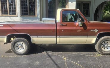 Chevy-k10-4x4-1983-brown