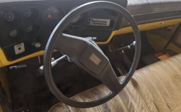 Chevy-k10-4x4-1985-4