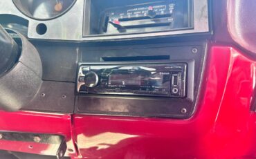 Chevy-k10-4x4-1985-6