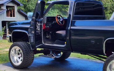 Chevy-k10-4x4-1985-custom-4
