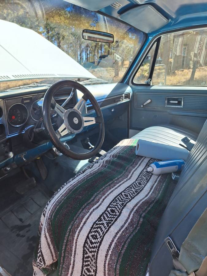 Chevy-k20-1978-white-5
