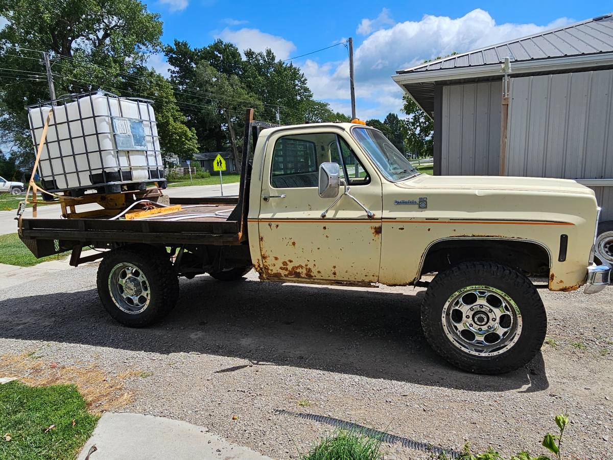 Chevy-k20-1979-yellow