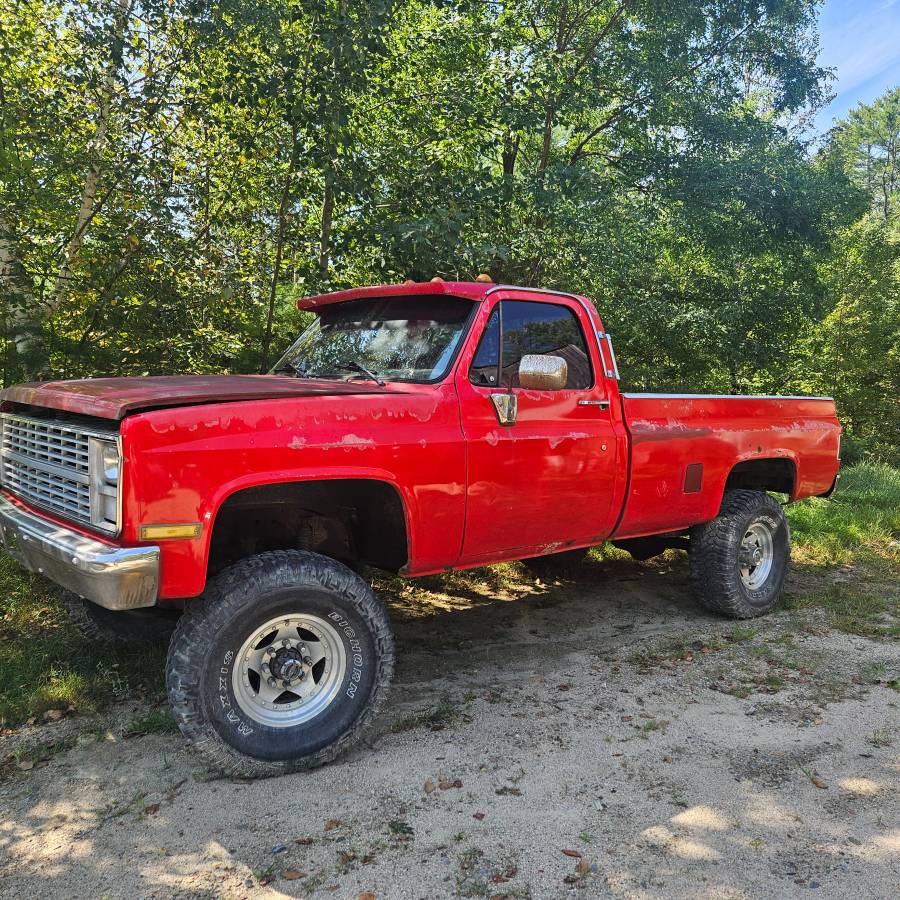Chevy-k20-1984-red-9