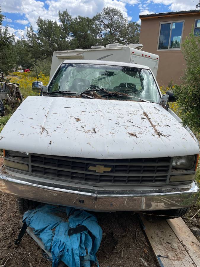 Chevy-k2500-1993-white-1