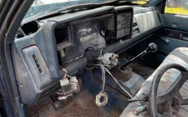 Chevy-k2500-1993-white-21