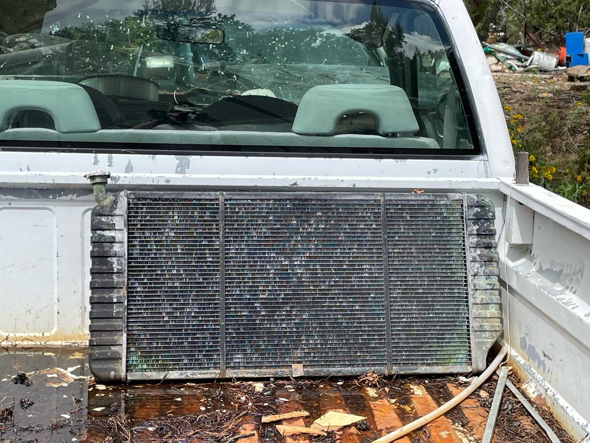 Chevy-k2500-1993-white-7