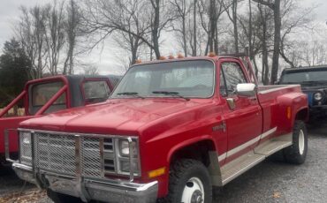 Chevy-k30-1985-red-11