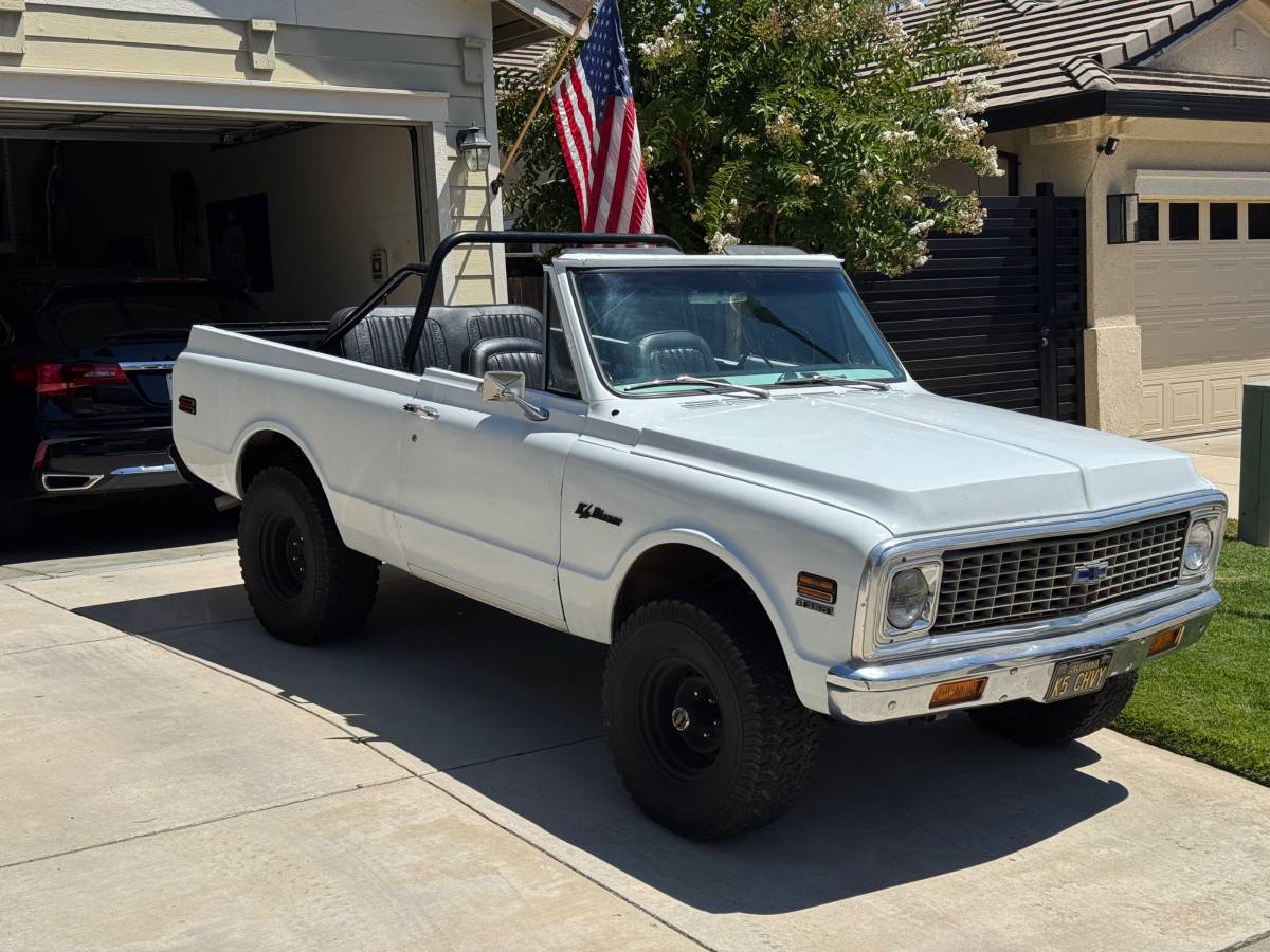 Chevy-k5-blazer-1972-white-14
