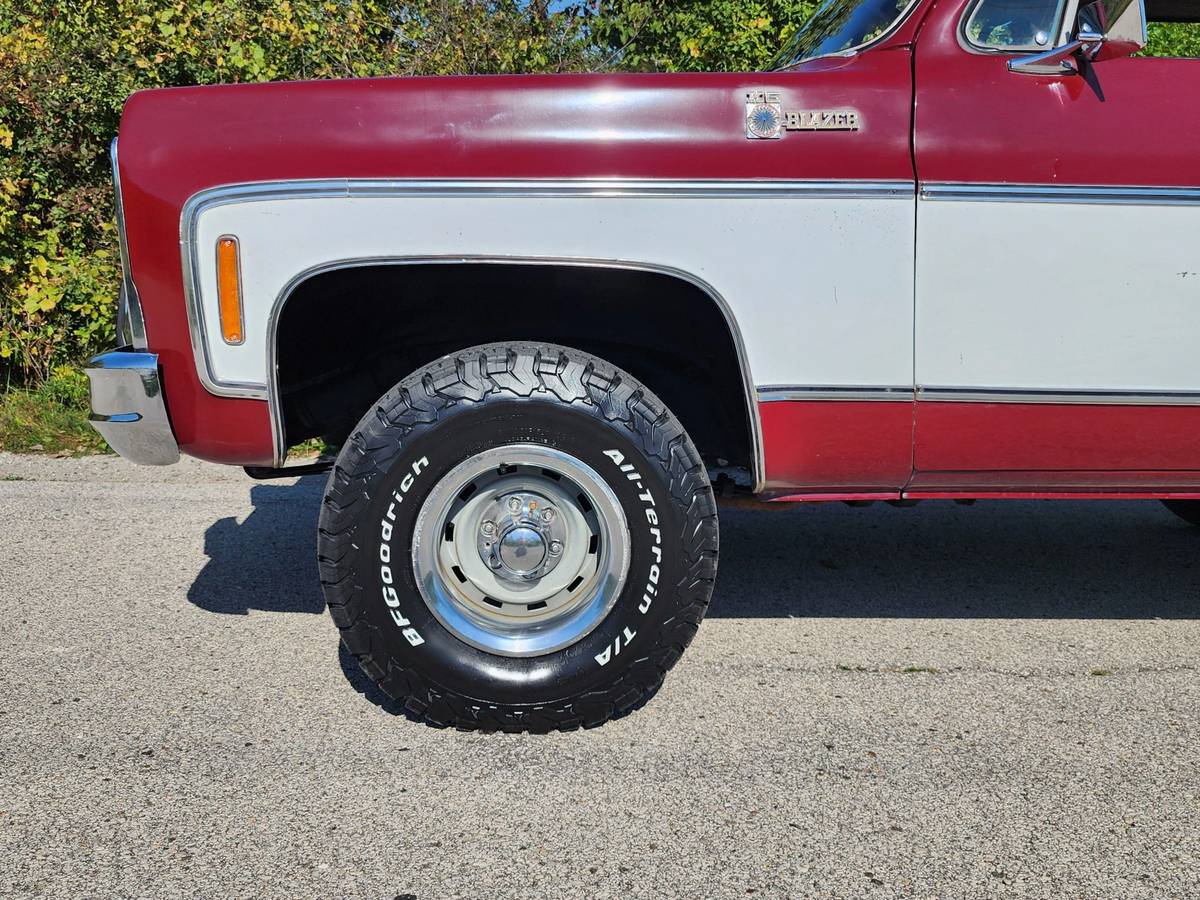 Chevy-k5-blazer-1979-red-10