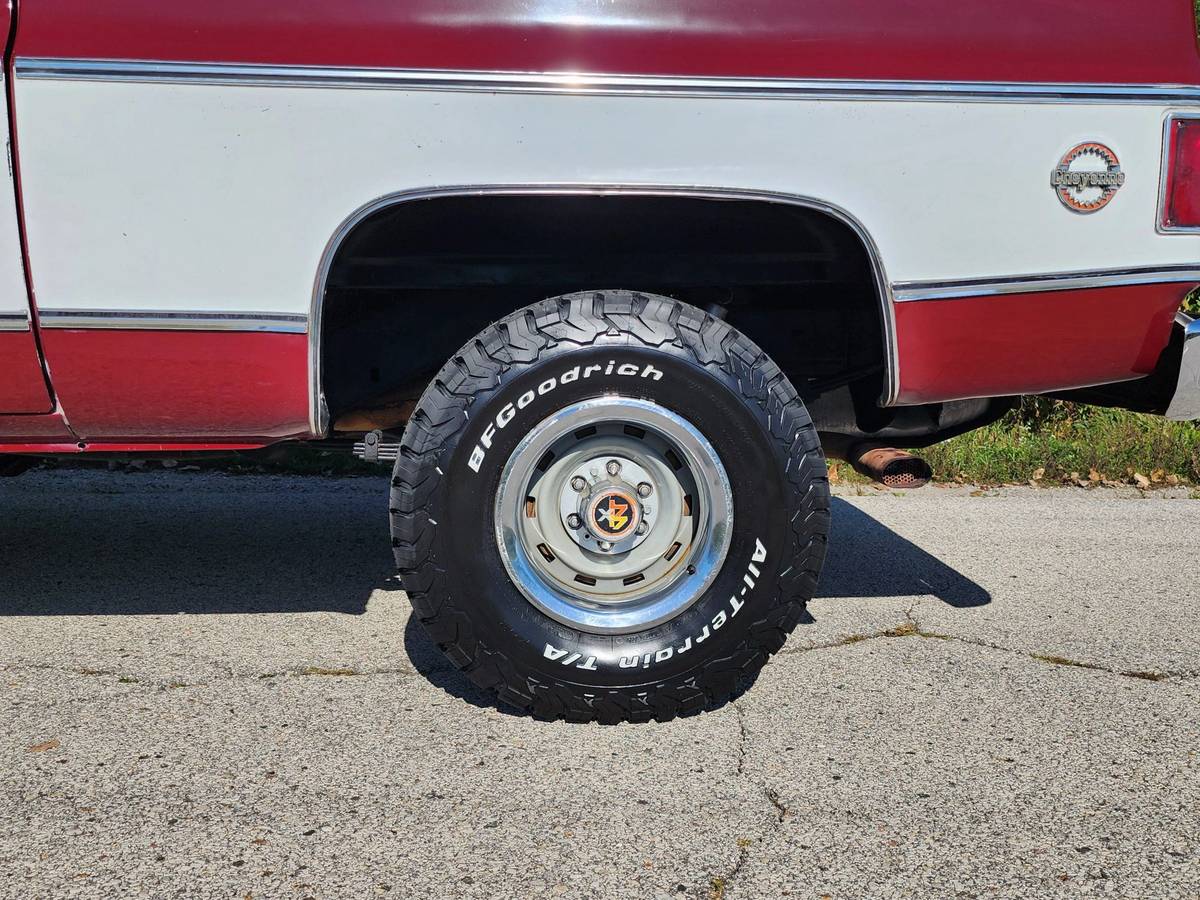 Chevy-k5-blazer-1979-red-11