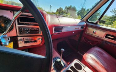 Chevy-k5-blazer-1979-red-17
