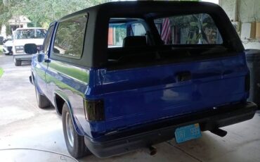 Chevy-k5-blazer-1981-blue-11