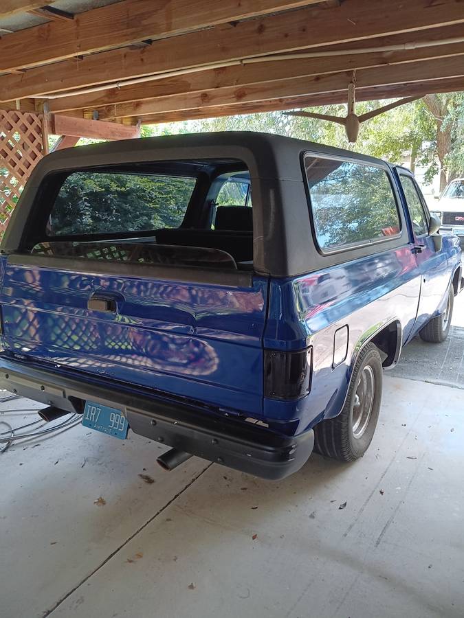Chevy-k5-blazer-1981-blue-2