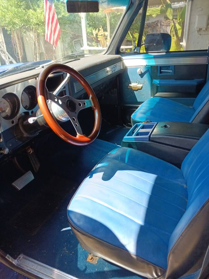 Chevy-k5-blazer-1981-blue-9