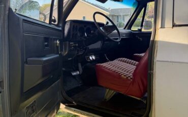 Chevy-k5-blazer-1984-custom-7