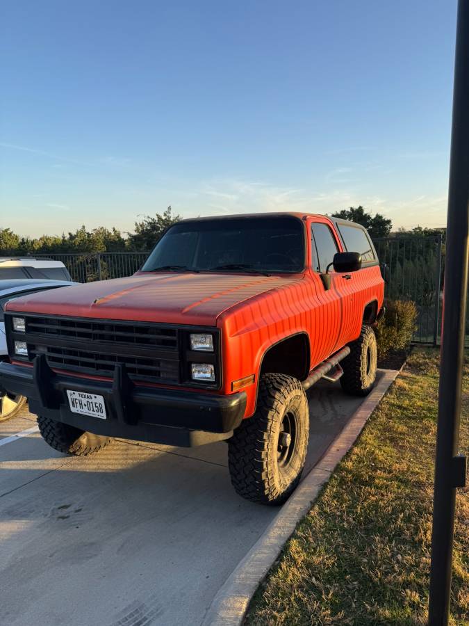 Chevy-k5-blazer-1985-custom-2