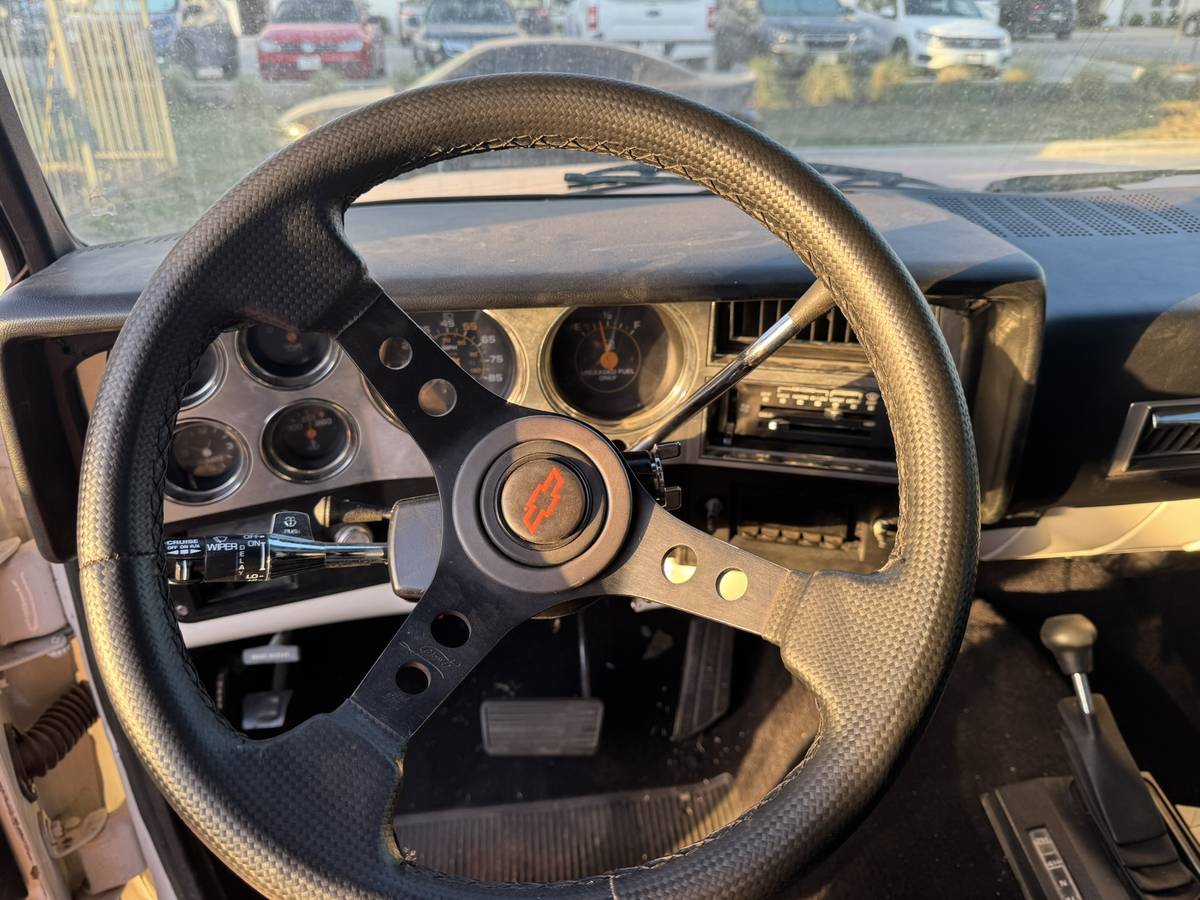 Chevy-k5-blazer-1985-custom-9
