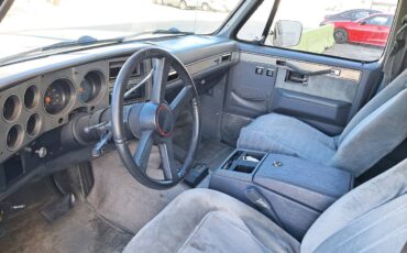 Chevy-k5-blazer-1988-grey-3
