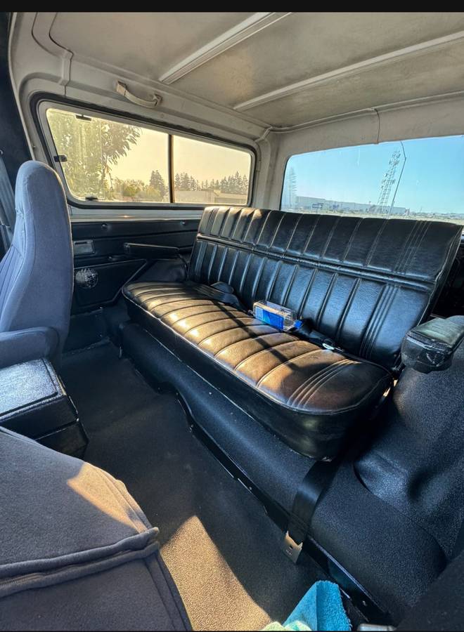 Chevy-k5-blazer-1989-black-8