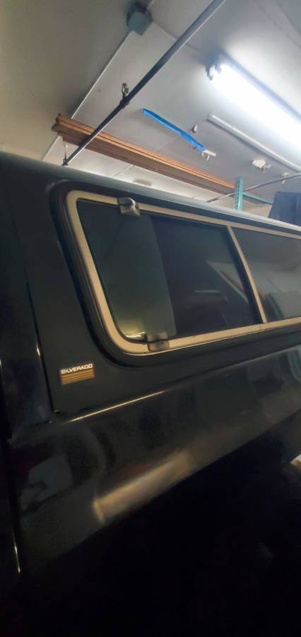 Chevy-k5-blazer-1990-black-13