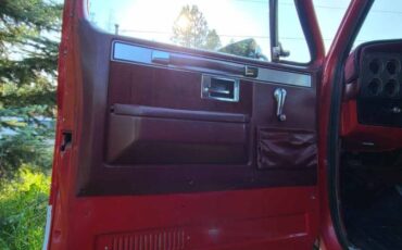 Chevy-k5-blazer-4x4-1986-red-19