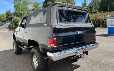 Chevy-k5-blazer-4x4-1988-black-10