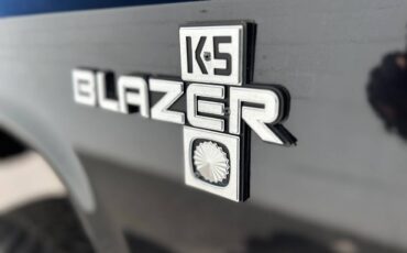 Chevy-k5-blazer-4x4-1988-black-14