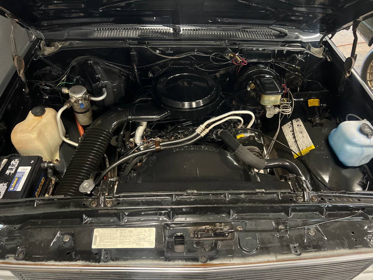 Chevy-k5-blazer-4x4-1988-black-15