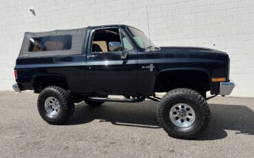 Chevy-k5-blazer-4x4-1988-black-18