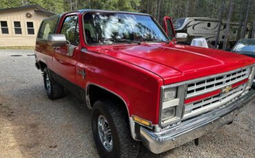 Chevy-k5blazer-4x4-1986-red