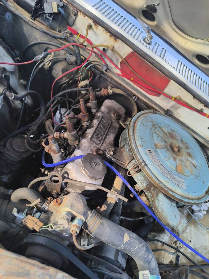 Chevy-luv-diesel-1982-silver-8