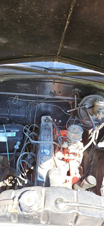 Chevy-master-deluxe-1941-black-3