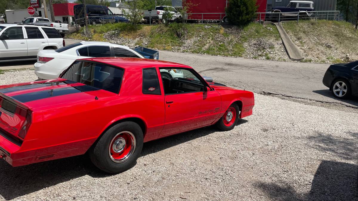 Chevy-monte-carlo-1984-red-2