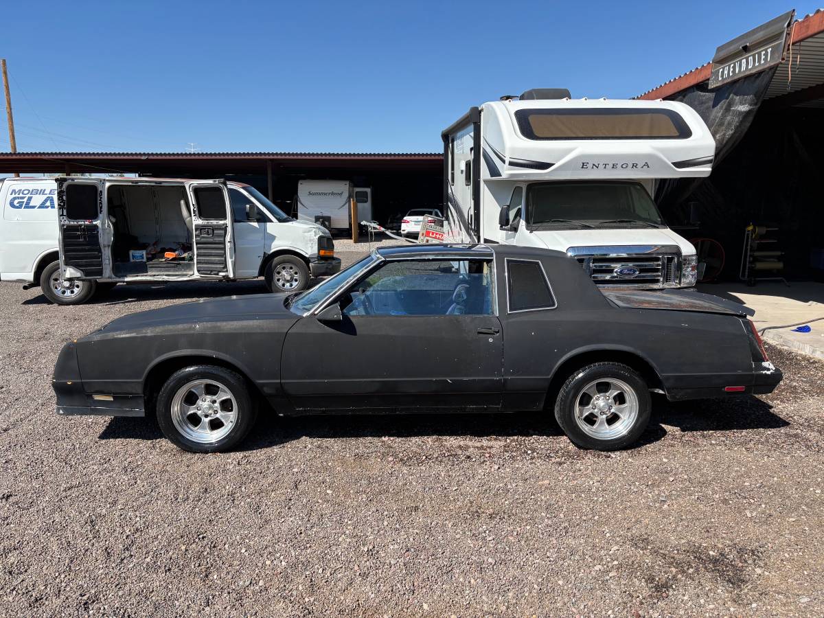 Chevy-monte-carlo-1987-2