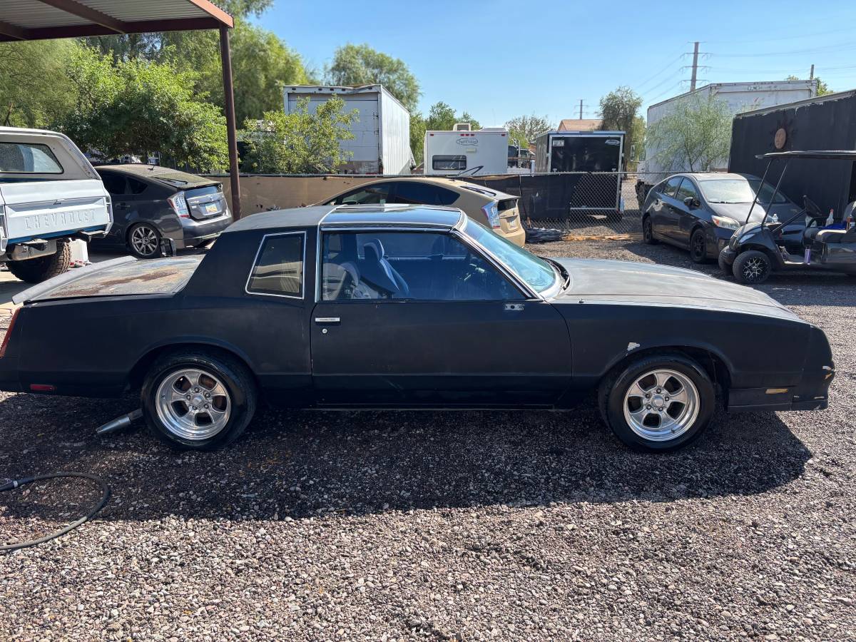 Chevy-monte-carlo-1987-3