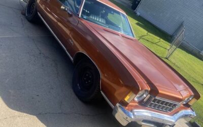 Chevy monte carlo ss 1975