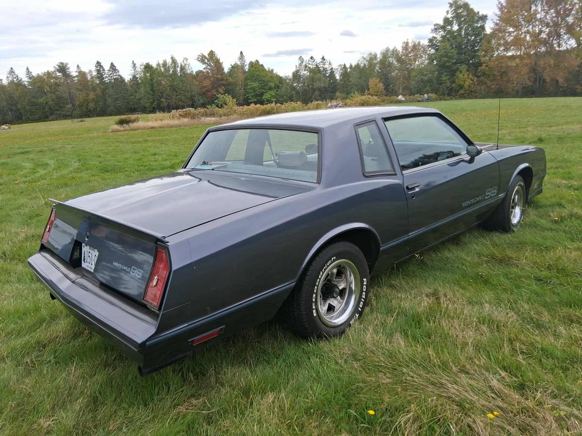 Chevy-monte-carlo-ss-1984-blue-2