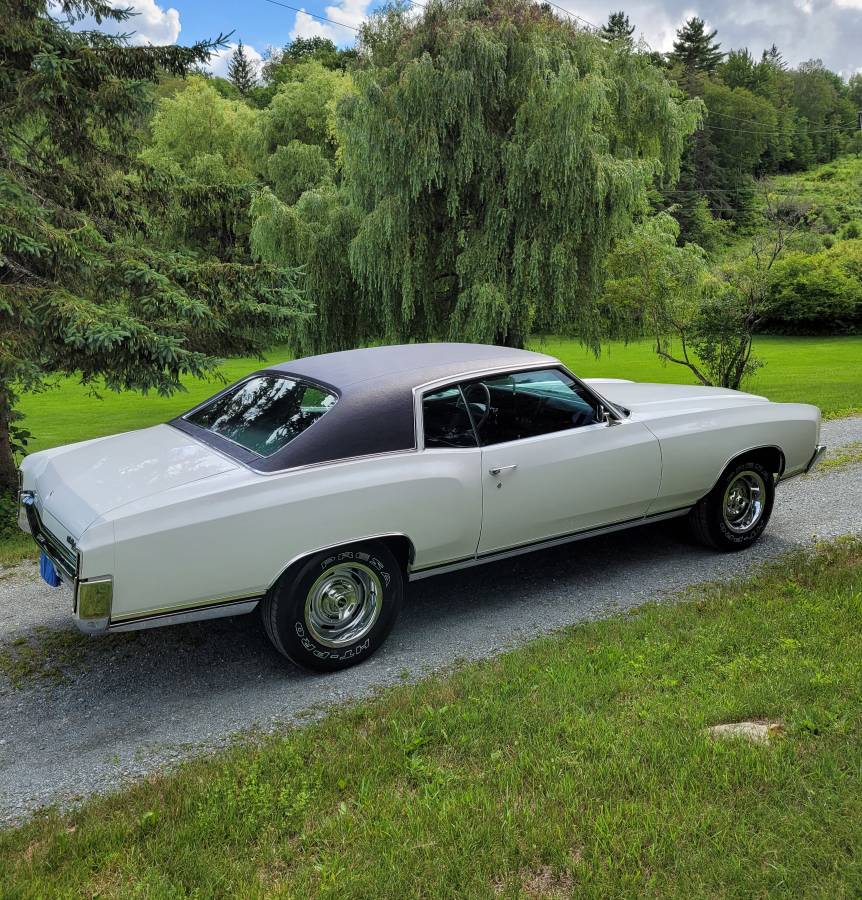 Chevy-monty-carlo-1970-white-11