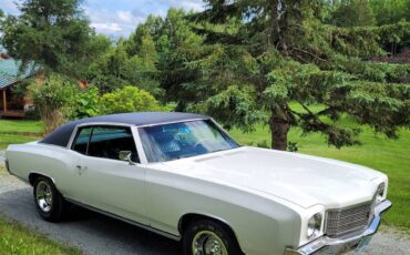 Chevy-monty-carlo-1970-white-14