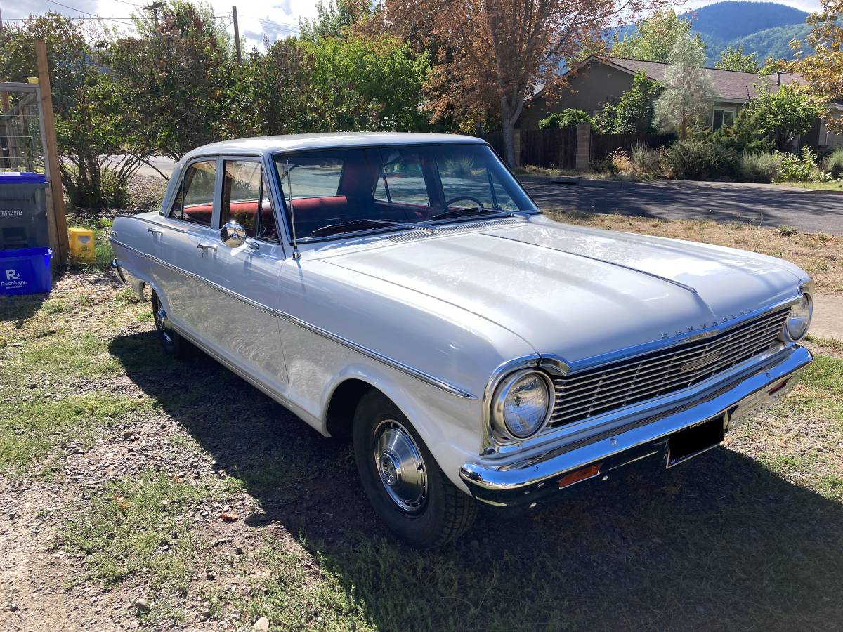 Chevy-nova-1965-white-2